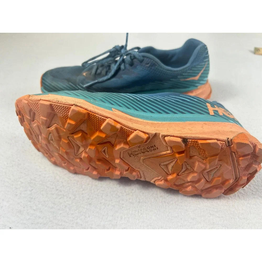 Hoka One One hoka one